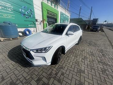 BYD: BYD E2: 2021 г., Электромобиль, Хэтчбэк — 15