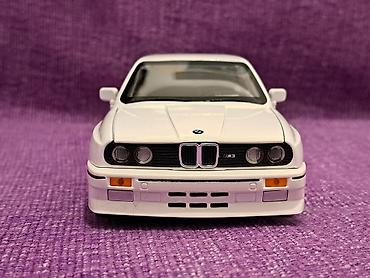 Figurice i makete: BMW M3 E30 "Kocka" 1:24 White Perla NOVO! Model BMW serije 3 na lalafo.rs — 8 Figurice i makete: BMW M3 E30 "Kocka" 1:24 White Perla NOVO! Model BMW serije 3 — 8