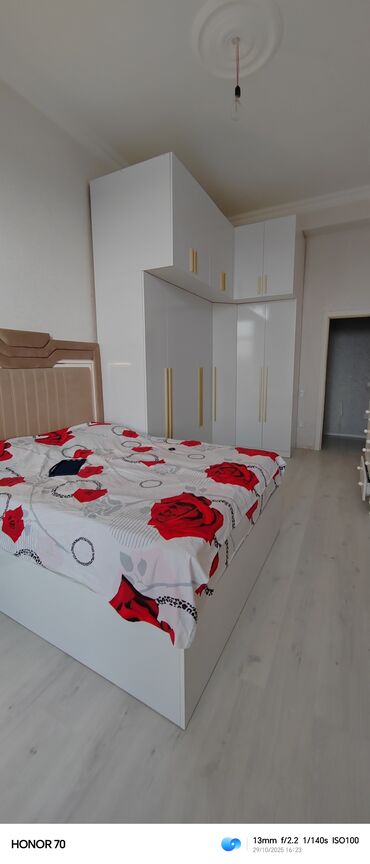 Sifarişlə digər ev mebeli: Mənzilin daxili dizaynı və mebel dəsti - Geniş giriş hissəsi üçün — 9