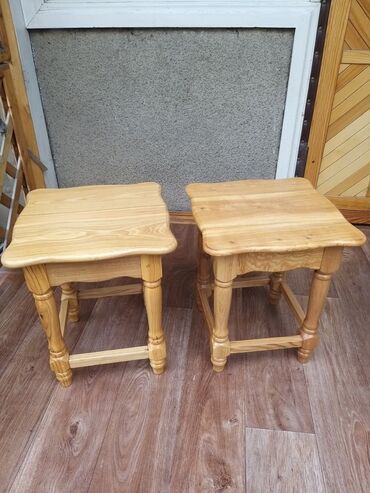 продаю стол и стулья: Комплект стол и стулья Новый