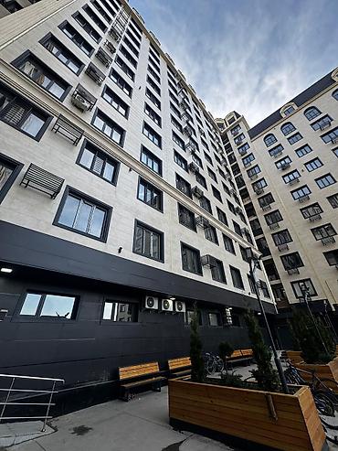 Продажа квартир: 4 комнаты, 107 м², Элитка, 3 этаж, Дизайнерский ремонт — 10