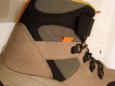 Čizme: Čizme, Lc Waikiki, Veličina - 33 na lalafo.rs — 8 Čizme: Čizme, Lc Waikiki, Veličina - 33 — 8