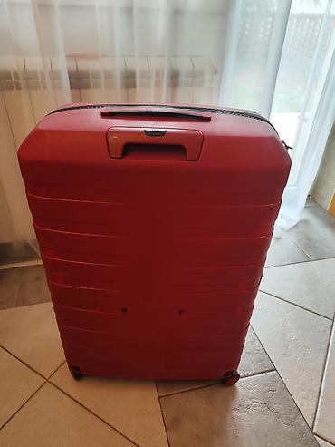 lil hybrid ez crveno svjetlo: Roncato kofer – dimenzije 80 × 52 × 25 cm - Tvrda školjka u crvenoj — 9
