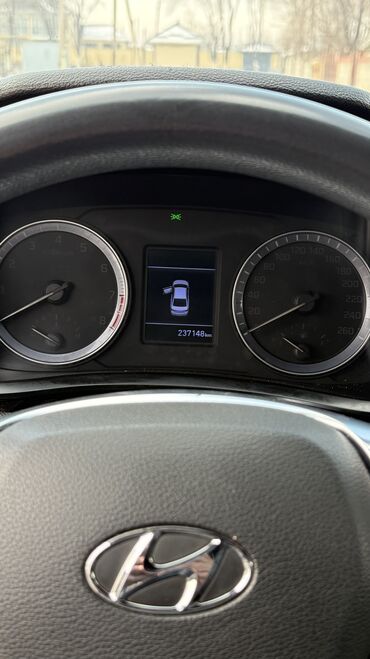 Hyundai: Hyundai Sonata: 2017 г., 2 л, Типтроник, Газ, Седан — 13