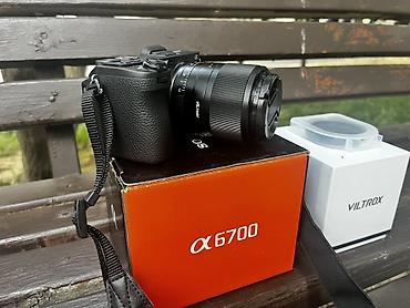 sandisk 128gb: Sony a6700 (Cəmi 2400 çəkiliş) + Viltrox 33mm f/1.4 + Peşəkar V90 kart — 8