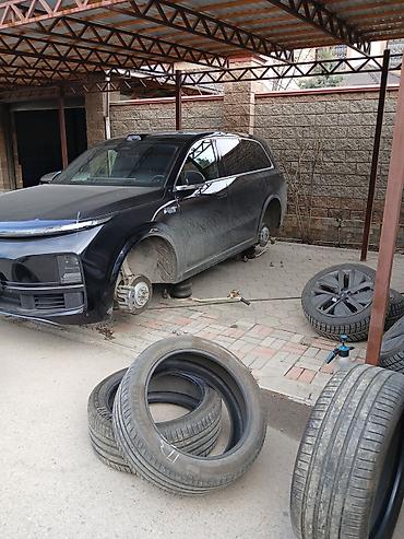 Шиномонтаж: Выездной шиномонтаж и вулканизация Профессиональная мобильная бригада — 12