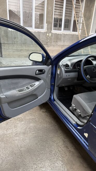 Chevrolet: Chevrolet Nubira: 2006 г., 1.6 л, Механика, Бензин, Универсал — 18