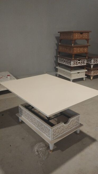 Masalar: Jurnal masası, Yeni, Açılmayan, Laminat, Dördbucaq masa — 12