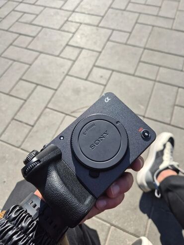 зеркальный фотоаппарат цена: Tecili satilir. 1 ayin kamerasidir.Tezedir hec bir problemi yoxdur at lalafo.az зеркальный фотоаппарат цена: Tecili satilir. 1 ayin kamerasidir.Tezedir hec bir problemi yoxdur