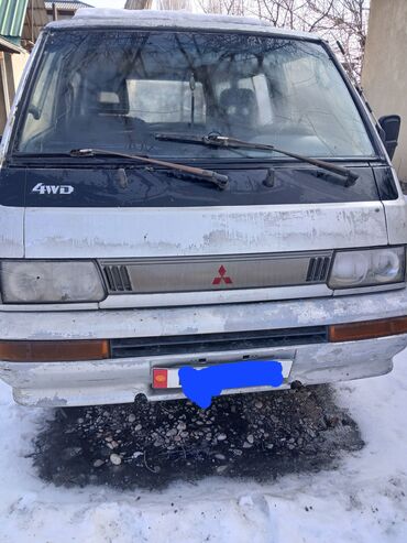 Mitsubishi: Mitsubishi L300: 1991 г., 2.5 л, Механика, Дизель, Минивэн