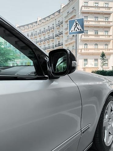 2.2 cdi mator: Mercedes-Benz E 270: 2.7 л | 2002 г. Седан — 2