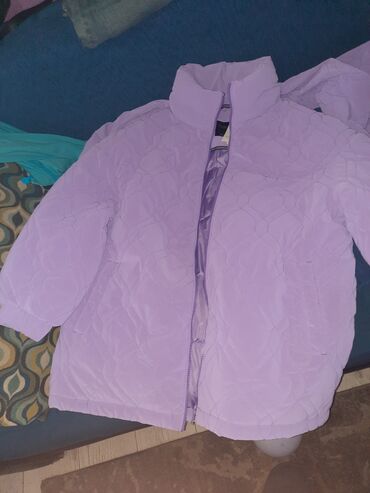 zimska perjana jakna je marka divided: L (EU 40), Jednobojni, Sa postavom, Perje