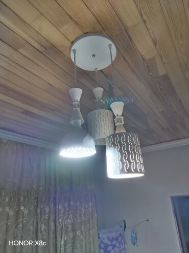 Ev saatları: Çılçıraq, 3 lampa, Metal