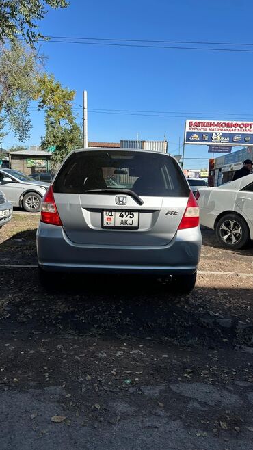 запчасть мотор: Honda Fit: 2002 г., 1.3 л, Вариатор, Бензин, Хэтчбэк