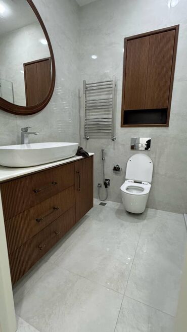 Uzunmüddətli kirayə mənzillər: 28 may metrosunun 2-ci çıxışına yaxın,Yeni dünya mtk da,9 — 12