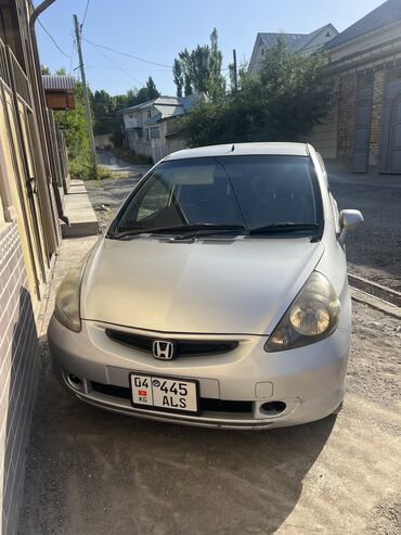 фить: Honda Fit: 2002 г., 1.3 л, Вариатор, Бензин, Хетчбек
