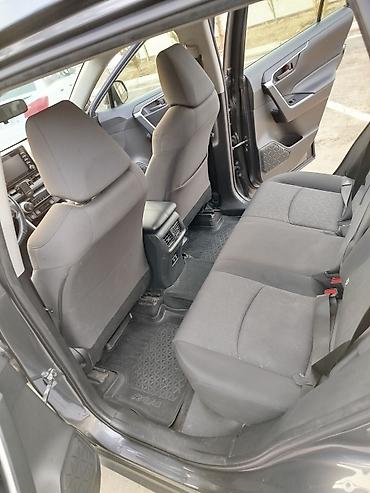 спидометр: Toyota RAV4 salonu və paneli - Model: Toyota RAV4 (son nəsil interyer — 3
