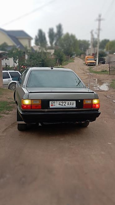 Audi: Audi 100: 1988 г., 2 л, Механика, Бензин, Седан — 4