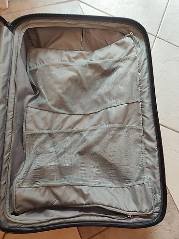 lil hybrid ez crveno svjetlo: Roncato kofer – dimenzije 80 × 52 × 25 cm - Tvrda školjka u crvenoj — 2