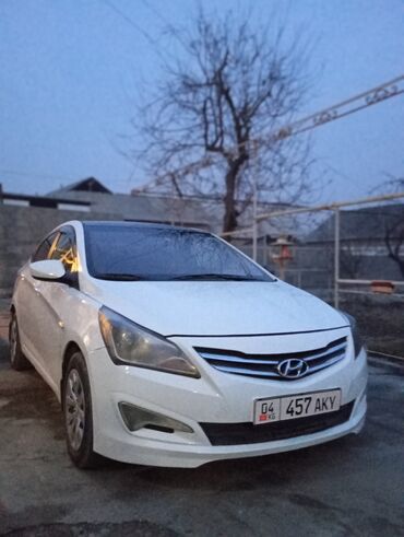 hyundai solaris аренда: Hyundai Solaris: 2015 г., 1.4 л, Механика, Бензин