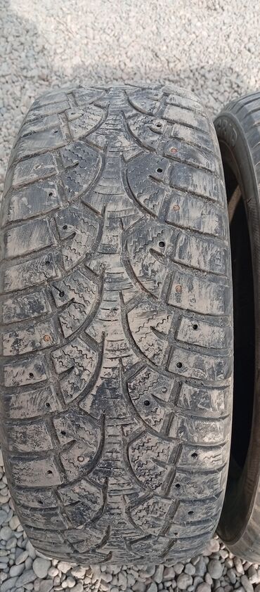 Шины: Комплект из 4 зимних шин без дисков. Характеристики: - Тип — 3