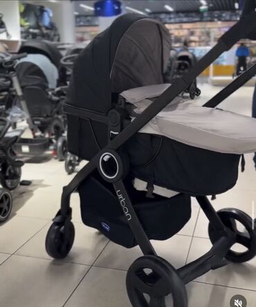 Коляски: Коляска, цвет - Черный, Б/у — 1