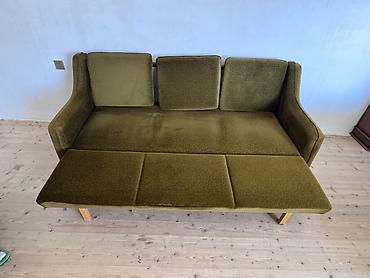 kreslo ucuz: 3 yerlik divan + 2 ədəd kreslo Hamısı biryerde 230 manat, sadəcə divan — 3