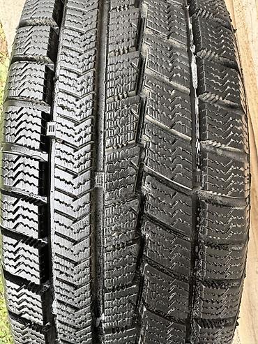 Шины: Комплект зимних шин Ovation W-586 — 4 штуки. Размер: 175/65 R14 82 Т — 3