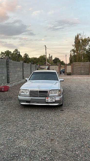 smart open: Mercedes-Benz W124: 1994 г., Автомат, Седан — 9