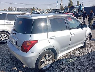 bis vip: Toyota Ist: 2002 г., 1.3 л, Автомат, Бензин, Хэтчбэк — 4