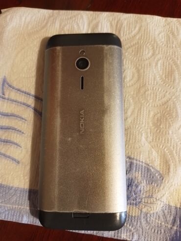 Nokia: Nokia Asha 230 | Düyməli