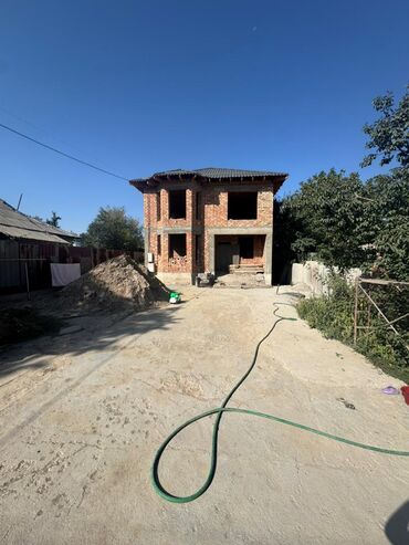 токмок дом продаю: Дача, 220 кв. м, 6 бөлмө, Менчик ээси