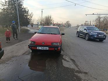 Volkswagen: Volkswagen Passat: 1993 г., 1.8 л, Механика, Газ, Универсал — 2