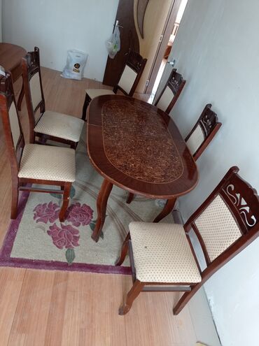 tap az masa ve oturacaqlar: Qonaq otağı üçün, İşlənmiş, Açılan, Oval masa, 6 stul, Azərbaycan