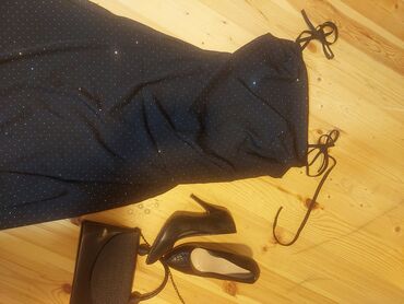 Ziyafət donları: 8 man başlayirQadın geyim və aksesuar dəsti - Qara rəngli, xırda — 2