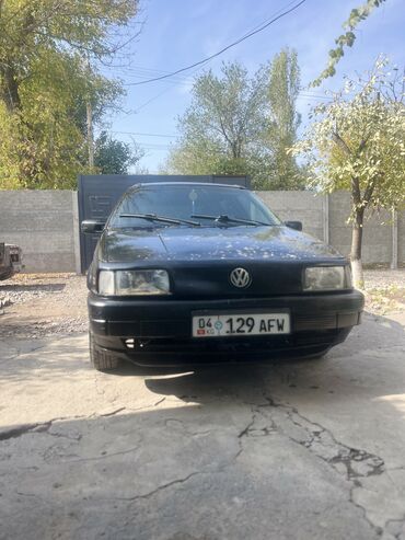 авто моющий апарат: Volkswagen Passat: 1991 г., 1.8 л, Механика, Бензин, Универсал