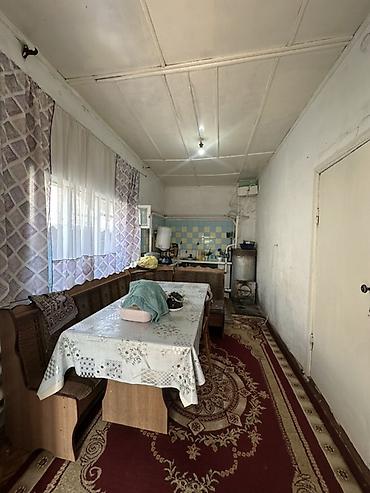 Продажа коттеджей и домов: 📍В Сокулуке ( верхняя зона ) продаётся дом на участке 10 соток. 🏡Дом — 6