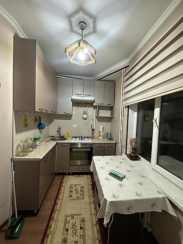 Долгосрочная аренда квартир: 3 комнаты, Собственник, С мебелью частично — 5