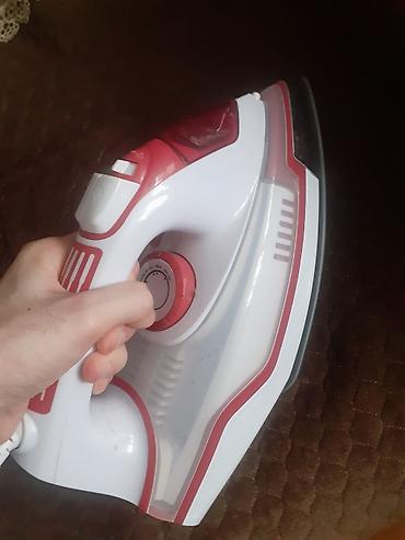 mini utu: RAF Electric Steam Iron – R.1262R - Güc: 2400W, 220V–50Hz - Su çəni — 4