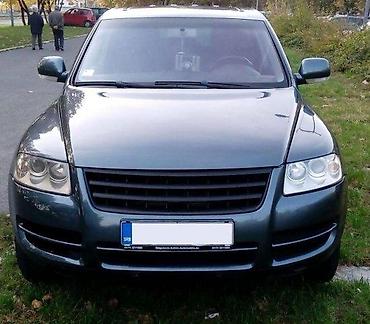MASKA BEZ ZNAKA VW TOUAREG (6) CRNA | Sportska Prednja maska resetka