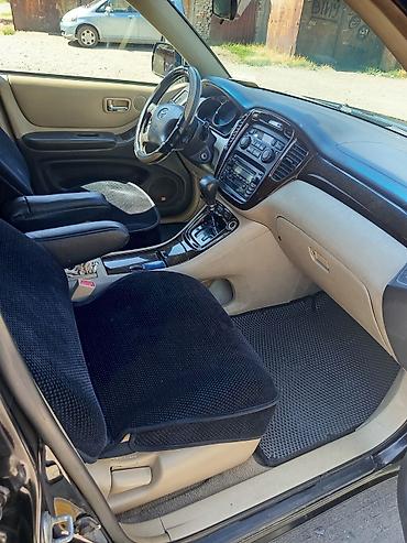 highlander 2: Toyota Highlander: 2002 г., 3 л, Автомат, Бензин, Внедорожник — 4