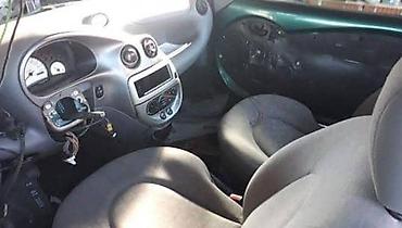 Glave motora: Enterijer ( plastike) za ford c-max, fiesta, focus . Od 2002. Do — 21