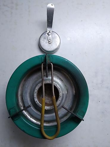 c4 2005: Turistički primus precnik 14 cm.otvor 3,5 cm.Primus prodajem onakav — 2