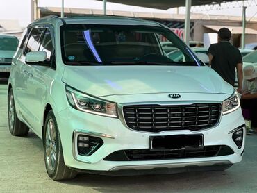 дом на колёсах бишкек аренда: Белый минивэн Kia, идеально подходящий для семейных поездок и