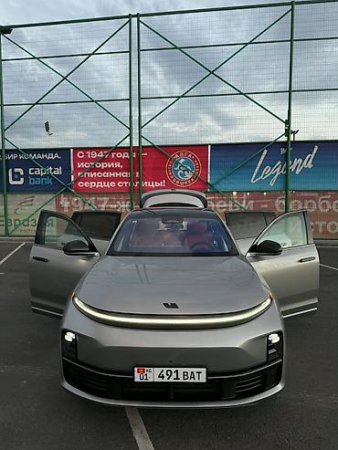 kaiyi e5: Lixiang L7: 2023 г., 1.5 л, Автомат, Гибрид, Внедорожник — 5