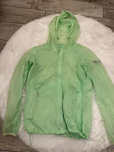 helly hansen: Ветровка, Осень-весна, Китай, С капюшоном, S, M — 2