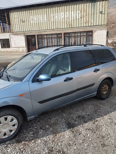 Ford: Ford Focus: 2003 г., 1.6 л, Механика, Бензин, Универсал