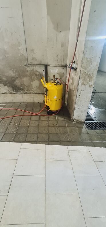 Avtoyumalar: Xirdalanda yerləşən, tam təchiz olunmuş avtoyuma satilir. Müəssisə — 11