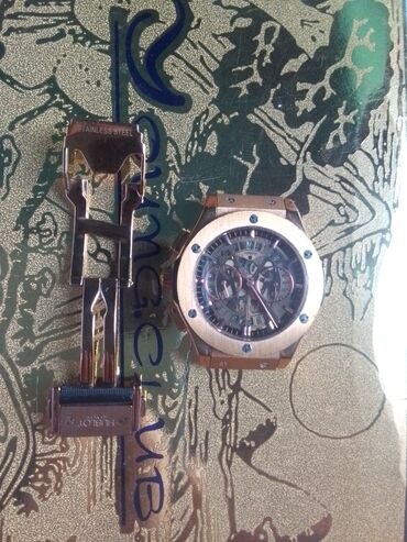 золотые часы мужские бишкек: Продаю часы кварцовые цыферблат все работают без ремешка hublot