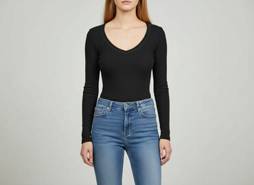 koszulka kanye west h m: Sisley, Women`s top, size S